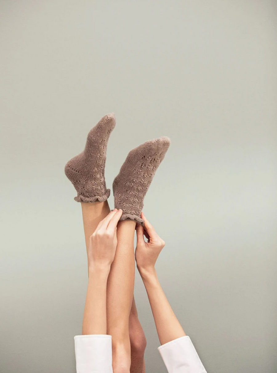Soft Knits for Women | Pattern Book 2202 | Sandnes Garn