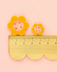 Yellow Daisy Buttons