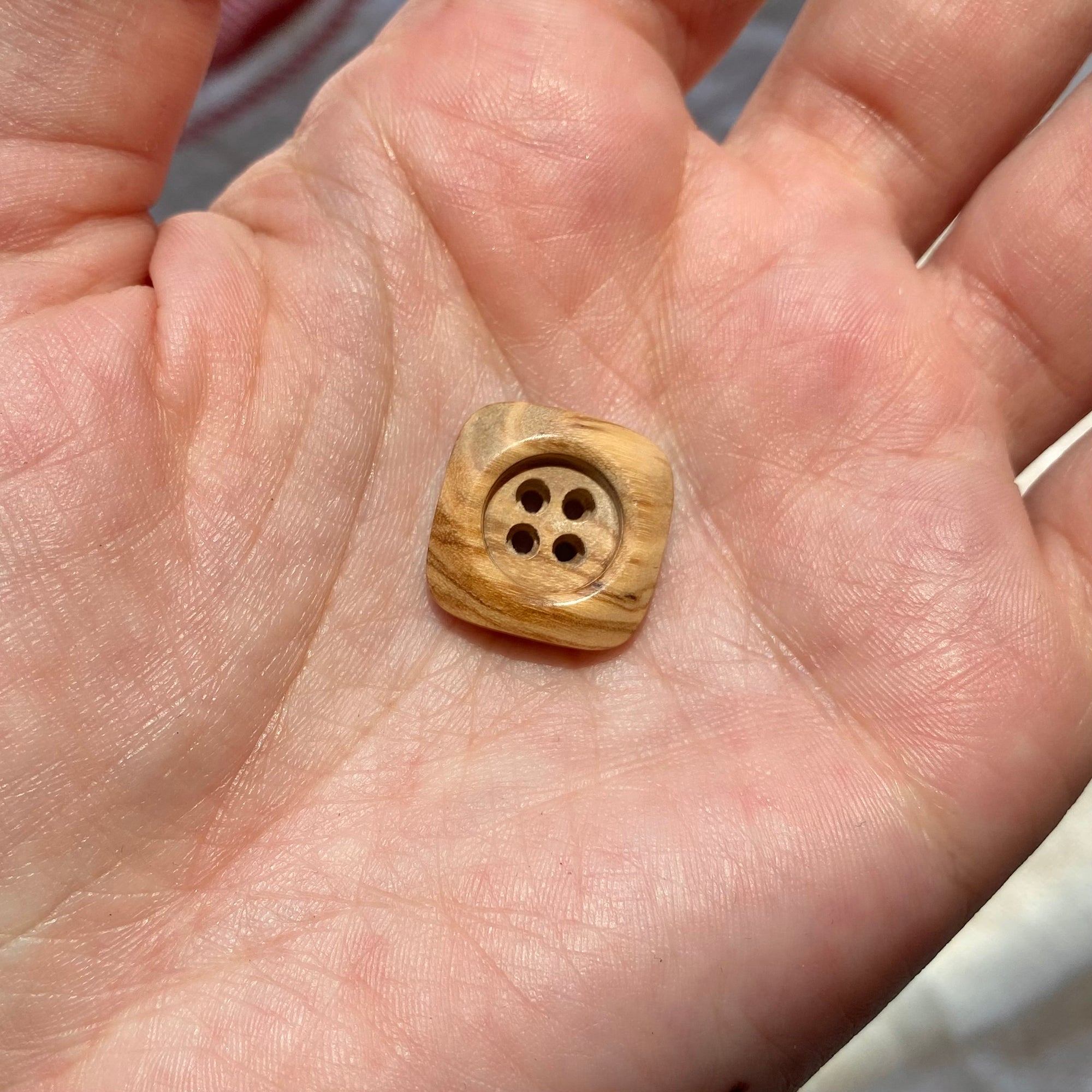 Wooden Buttons | Retrosaria
