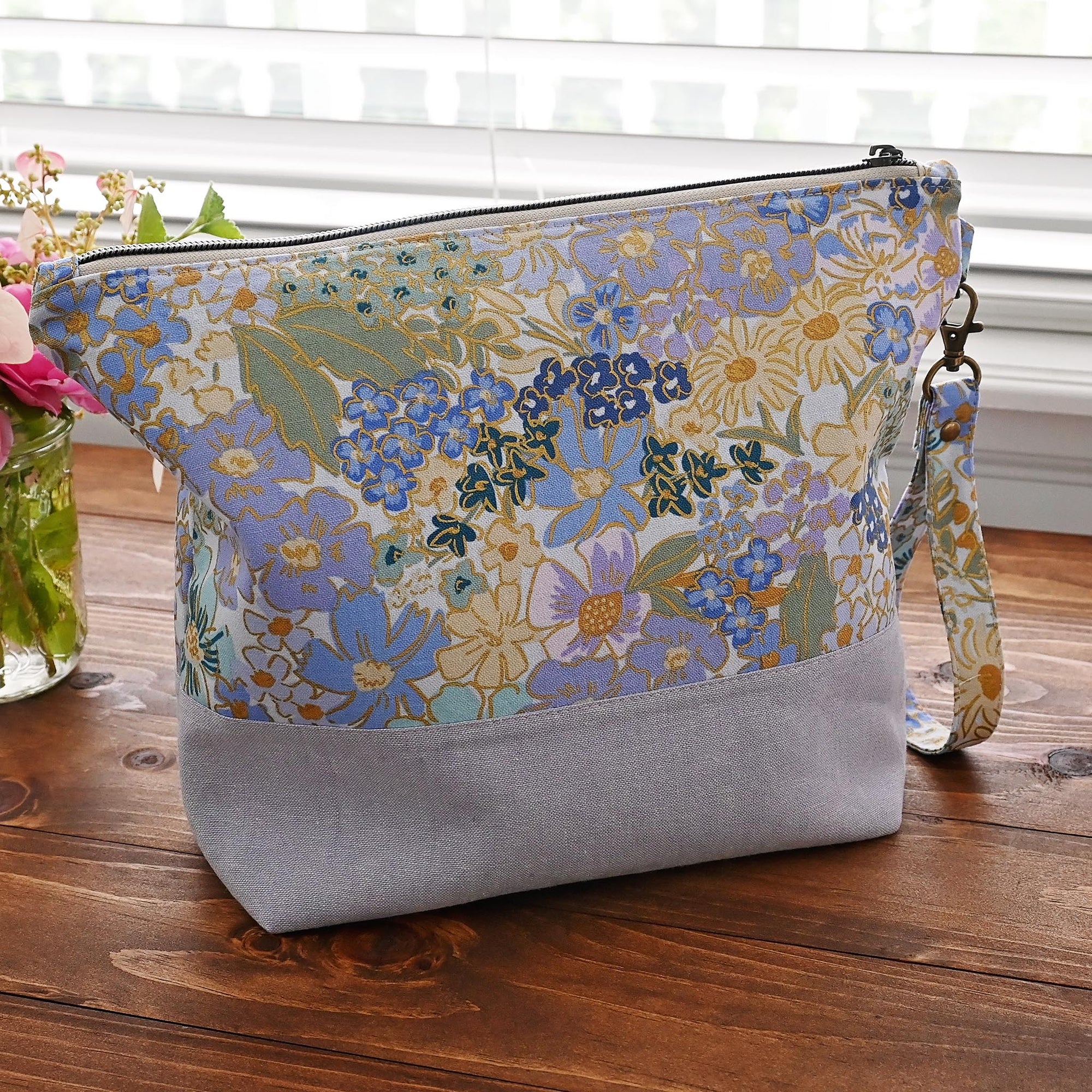 Large Zippered Project Bag