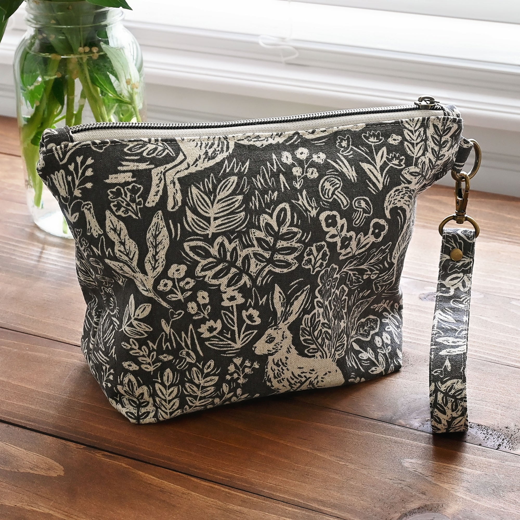 Small Zippered Project Bag