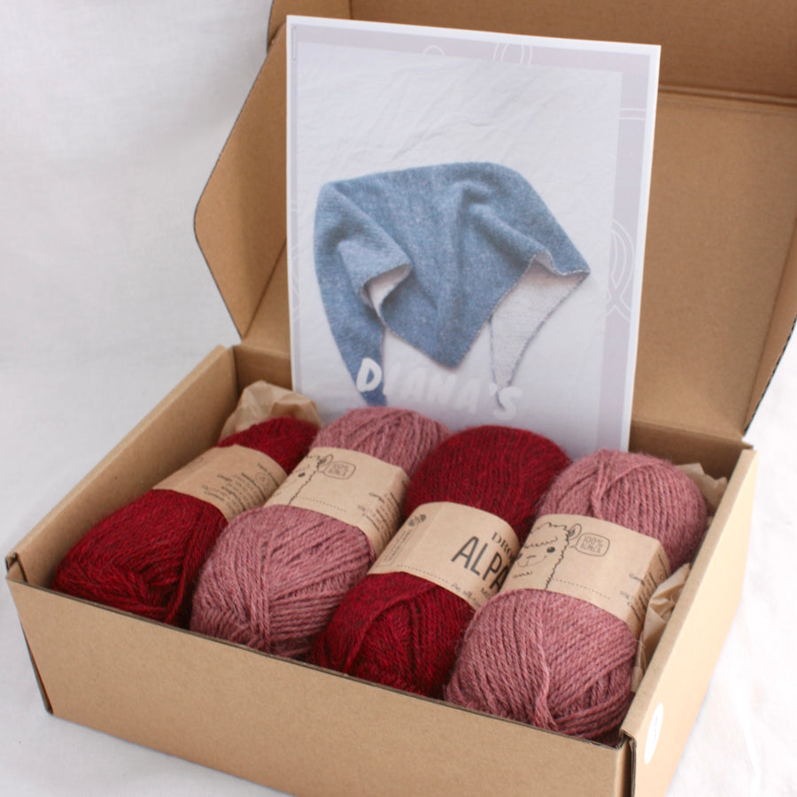 Diana's Bandana by Ozetta | Knitting Kit
