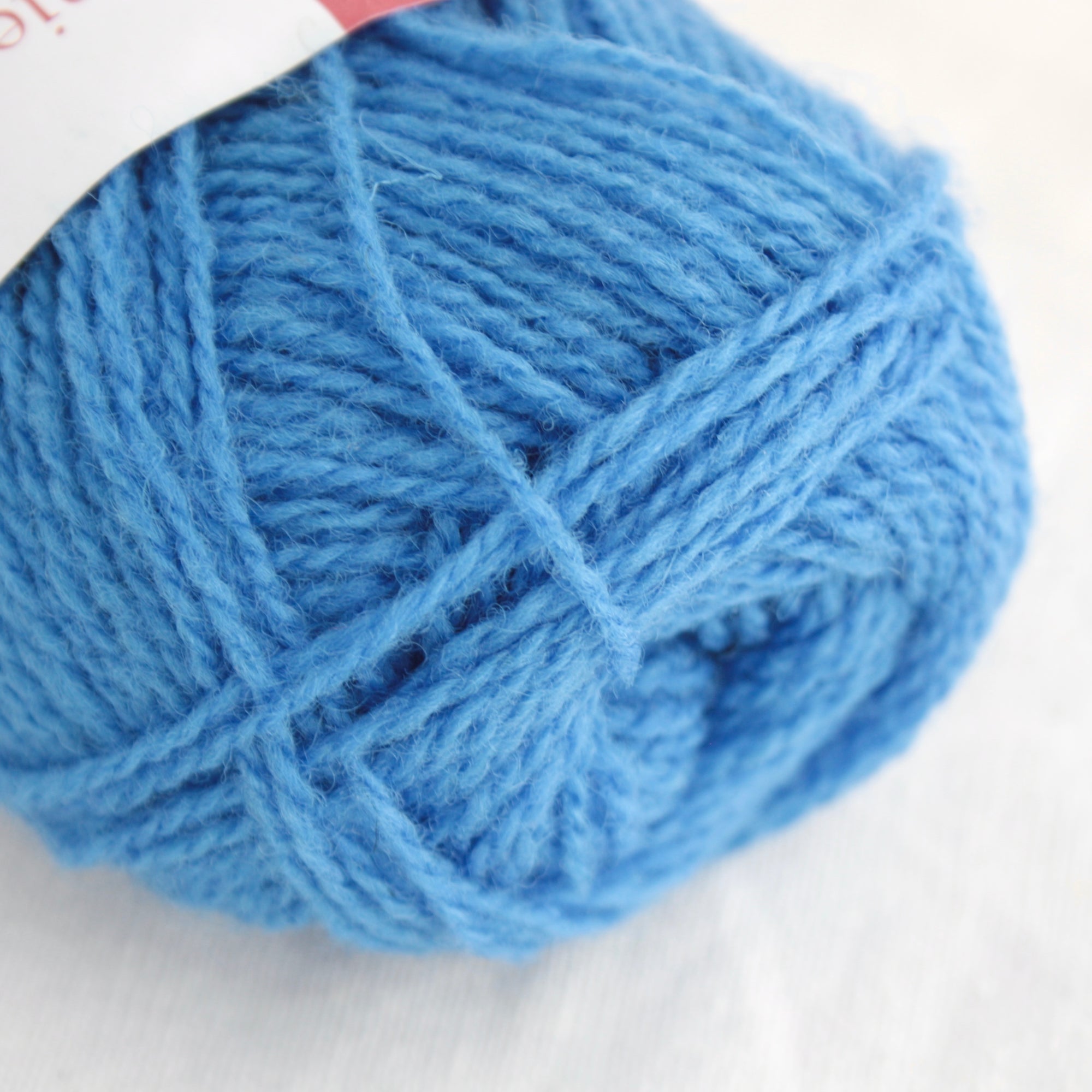 2 Ply Jumper Weight | Jamieson &amp; Smith