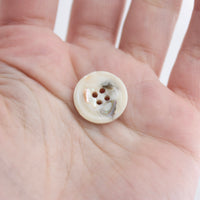 Recycled Mother of Pearl Buttons | Retrosaria