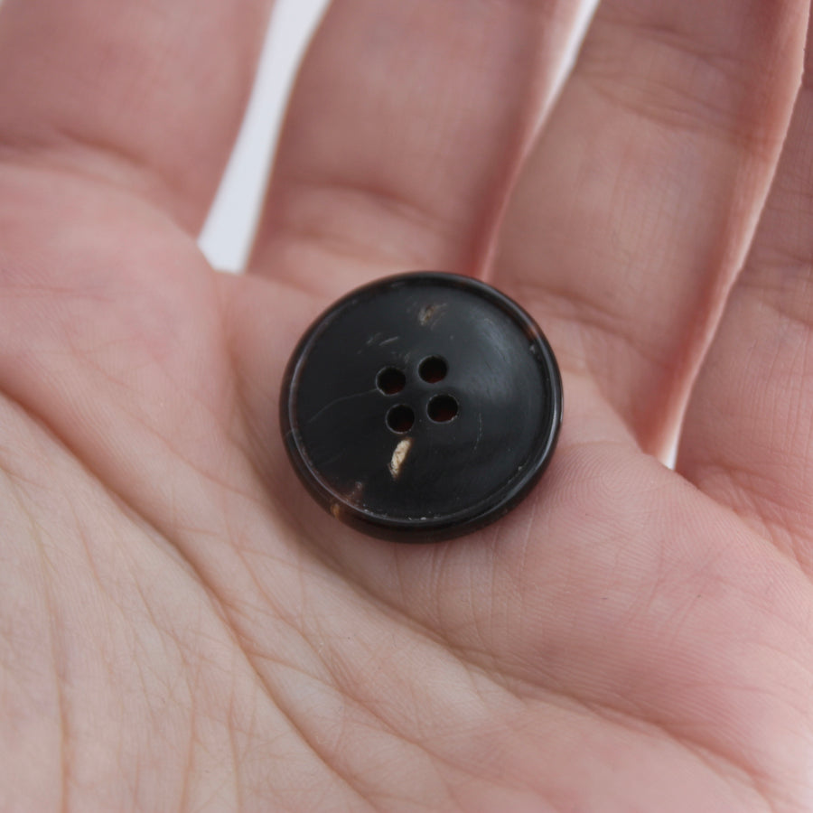 Horn Buttons | Retrosaria