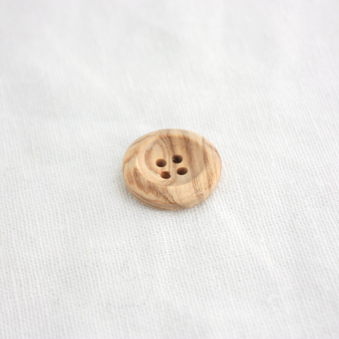 Wooden Buttons | Retrosaria