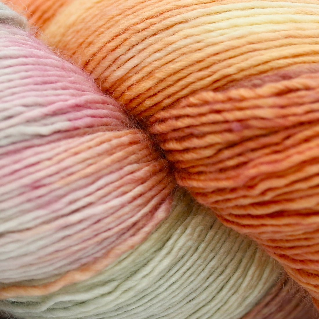 Mini Maiden | Handmaiden
