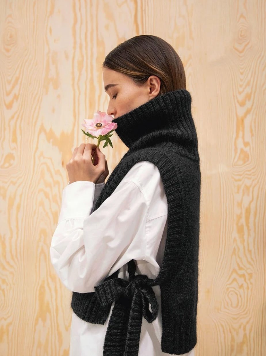 Soft Knits for Women | Pattern Book 2202 | Sandnes Garn