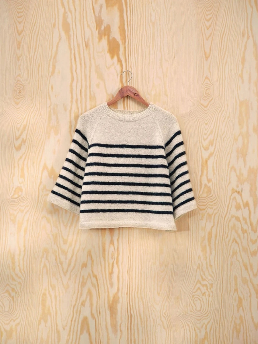 Soft Knits for Women | Pattern Book 2202 | Sandnes Garn