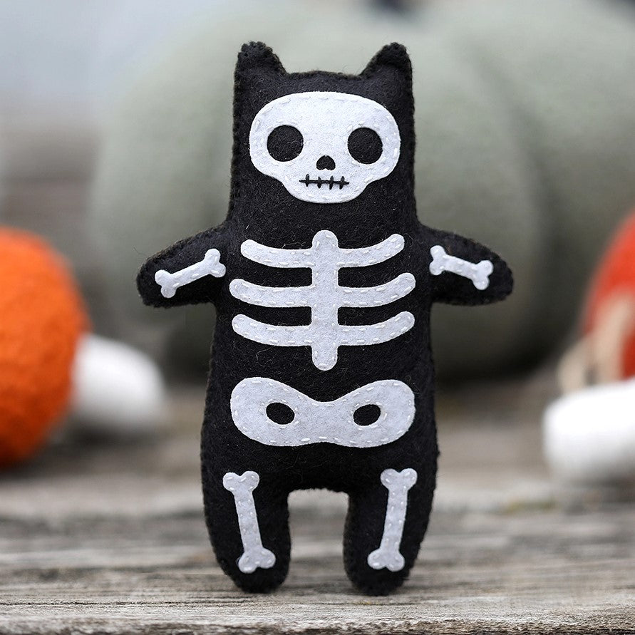 Costume Cats | Felt Doll Kits