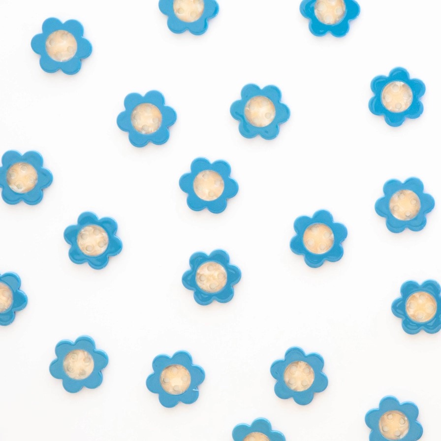 Blue Daisy Buttons