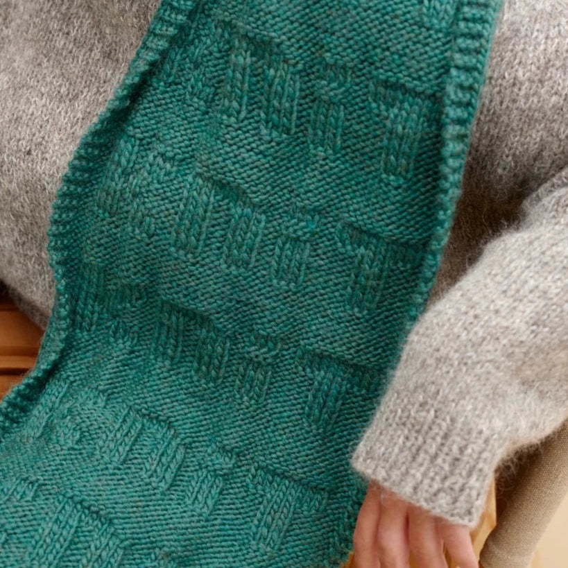 52 Weeks of Easy Knits | Laine Publishing