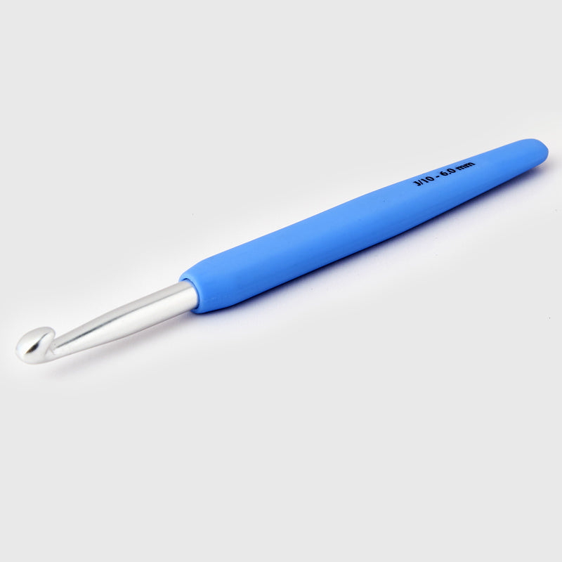 Waves Aluminum Crochet Hooks | Knitter&#39;s Pride
