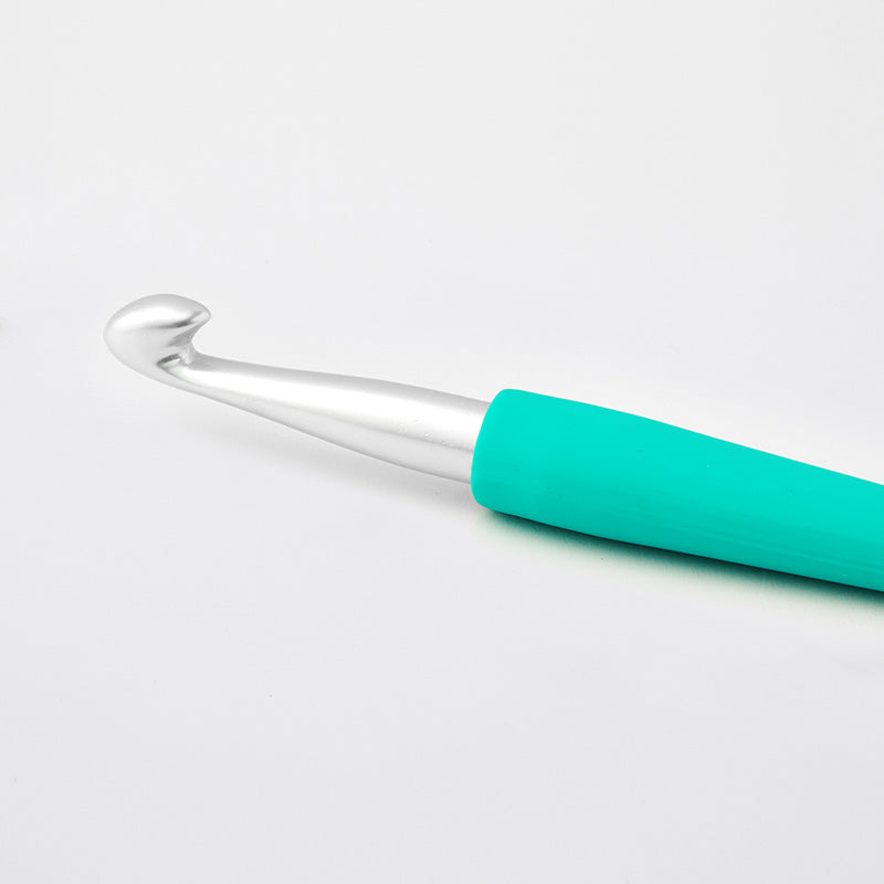 Waves Aluminum Crochet Hooks | Knitter&#39;s Pride